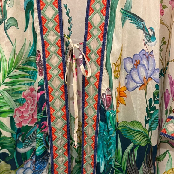 Johnny Was Cream Floral Silk Kimono Cape with Green & Pink Accents - Picture 5 of 11